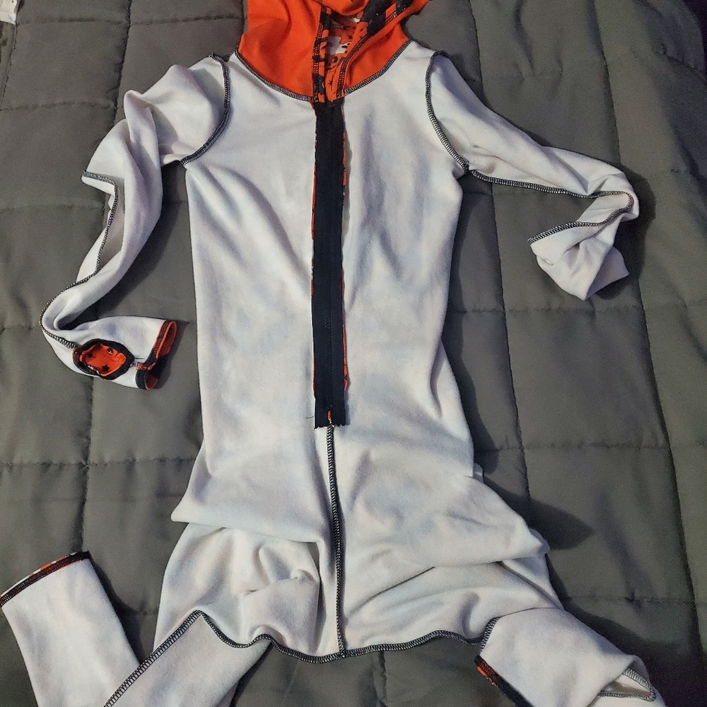 Blackmilk Trick or Treat snugglesuit - Picture 6 of 9